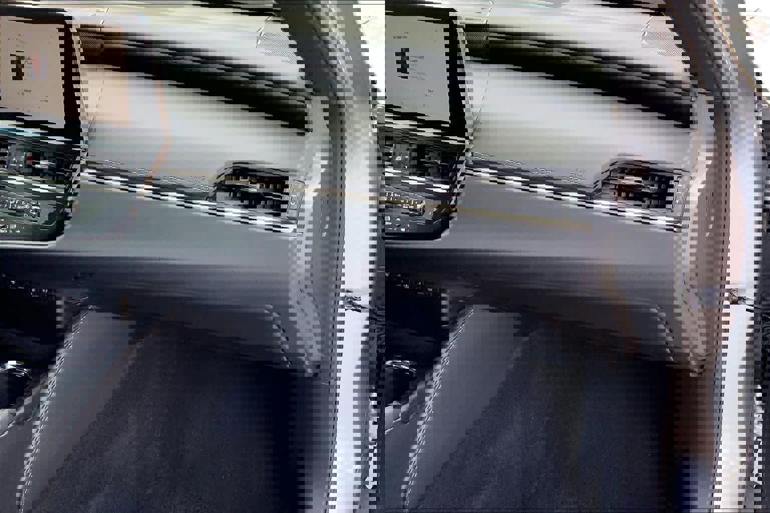 Used 2023 Lexus ES 350 Luxury w/ Protection Package (P2) image 19