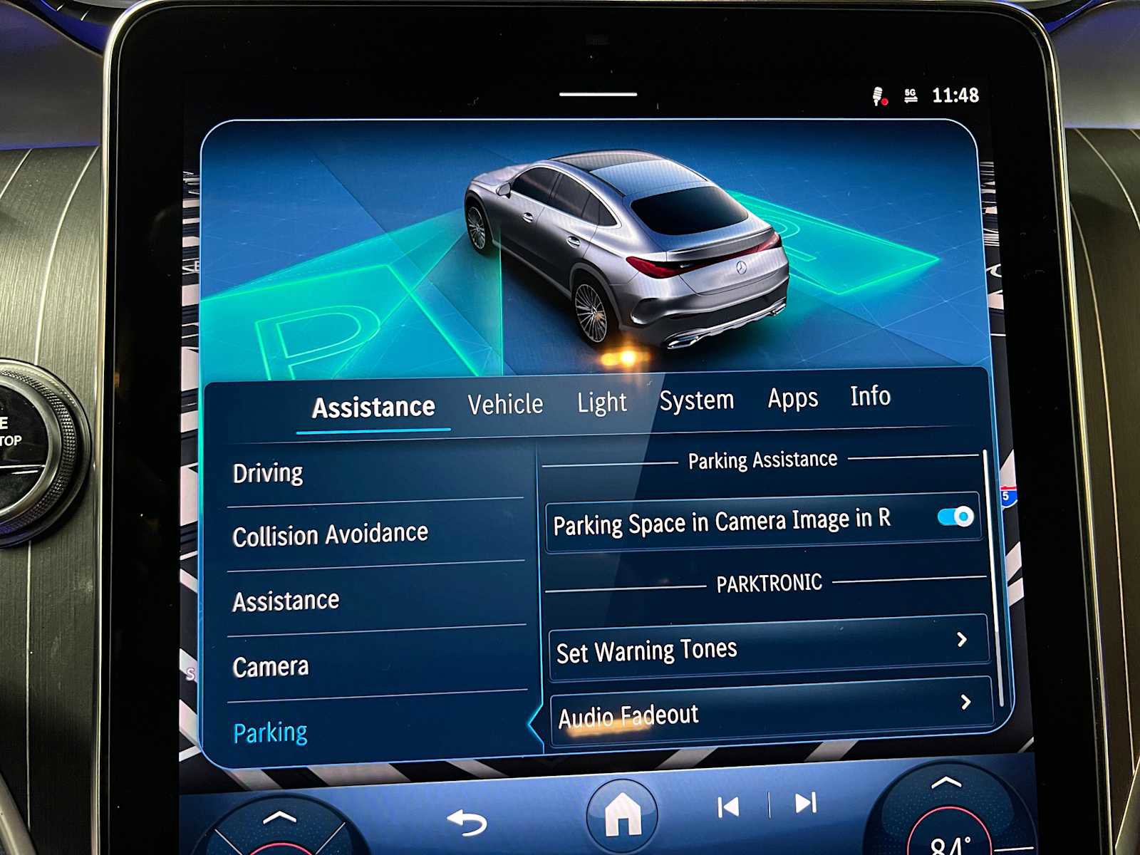 Certified 2025 Mercedes-Benz GLC 300 4MATIC image 40