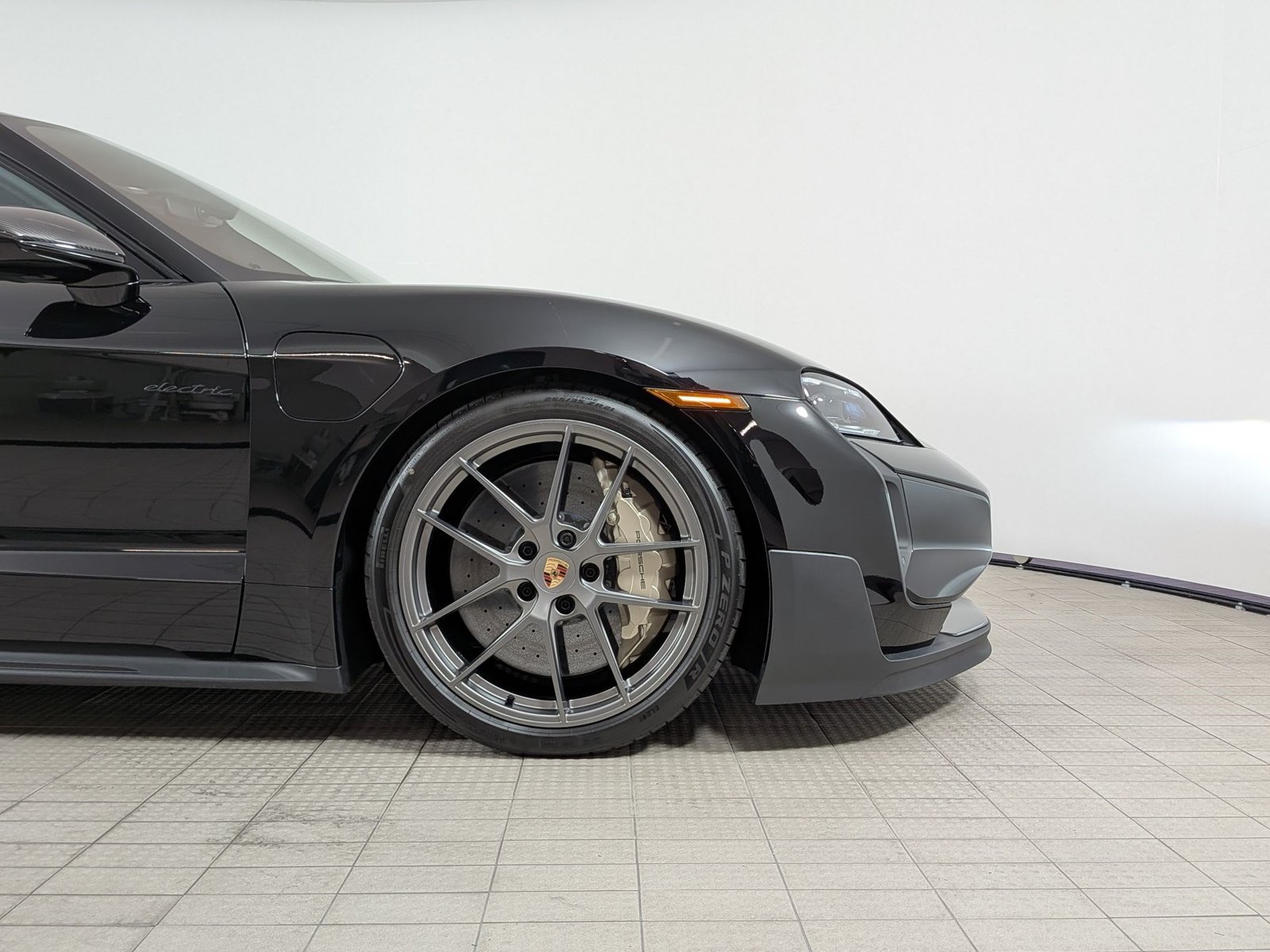 New 2026 Porsche Taycan Turbo GT AWD/4WD image 11