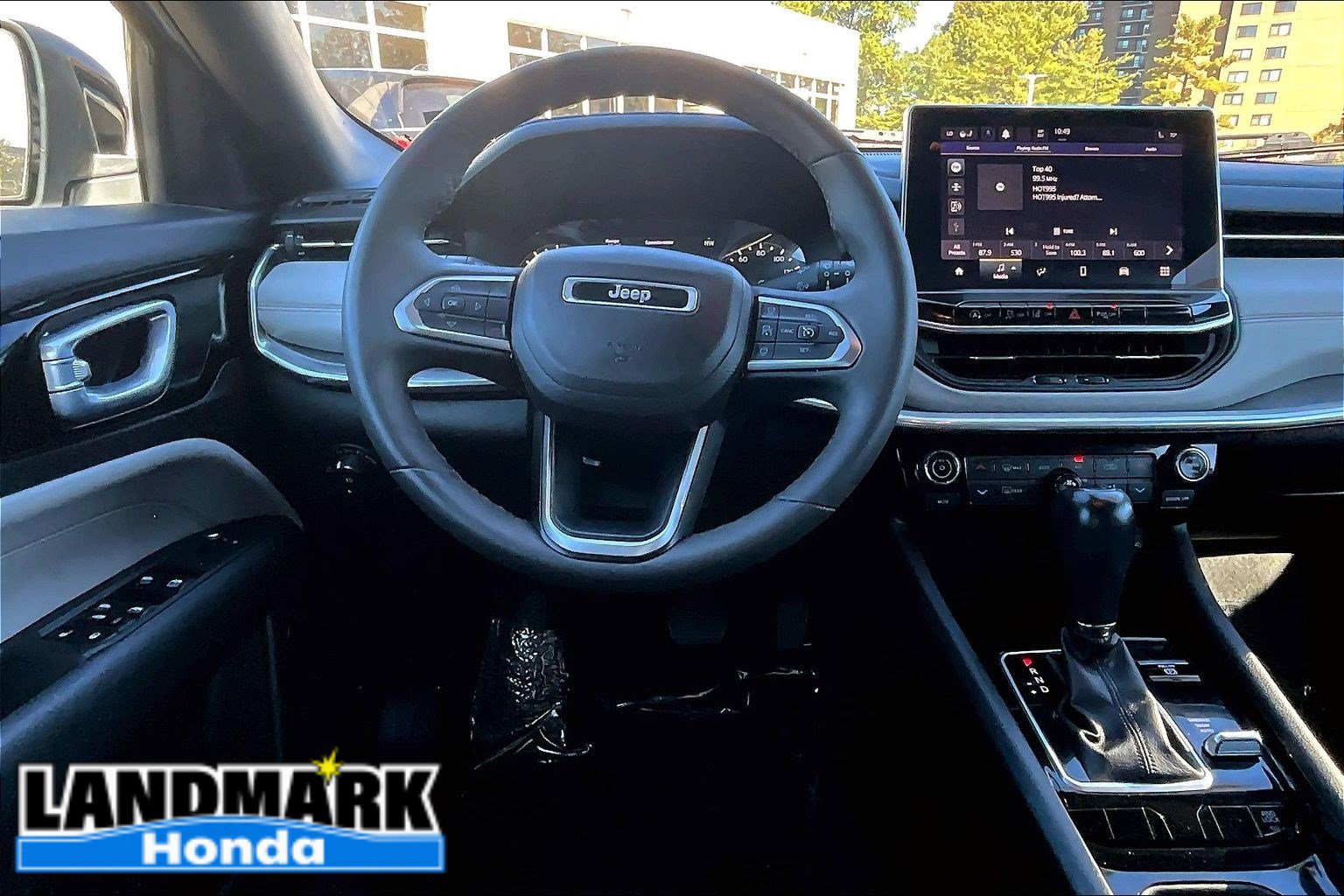 Used 2023 Jeep Compass Limited AWD/4WD image 5