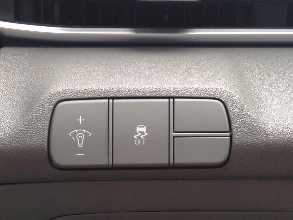 New 2026 Hyundai Elantra SEL Sport image 26