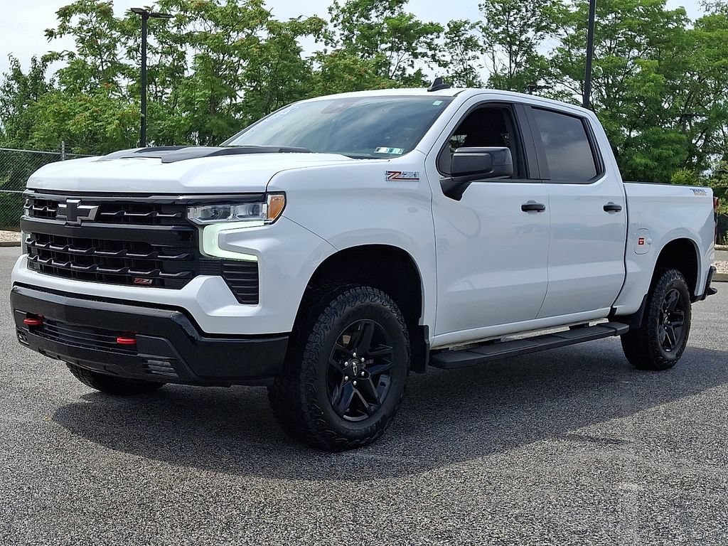 Used 2024 Chevrolet Silverado 1500 LT Trail Boss w/ Protection Package AWD/4WD image 6