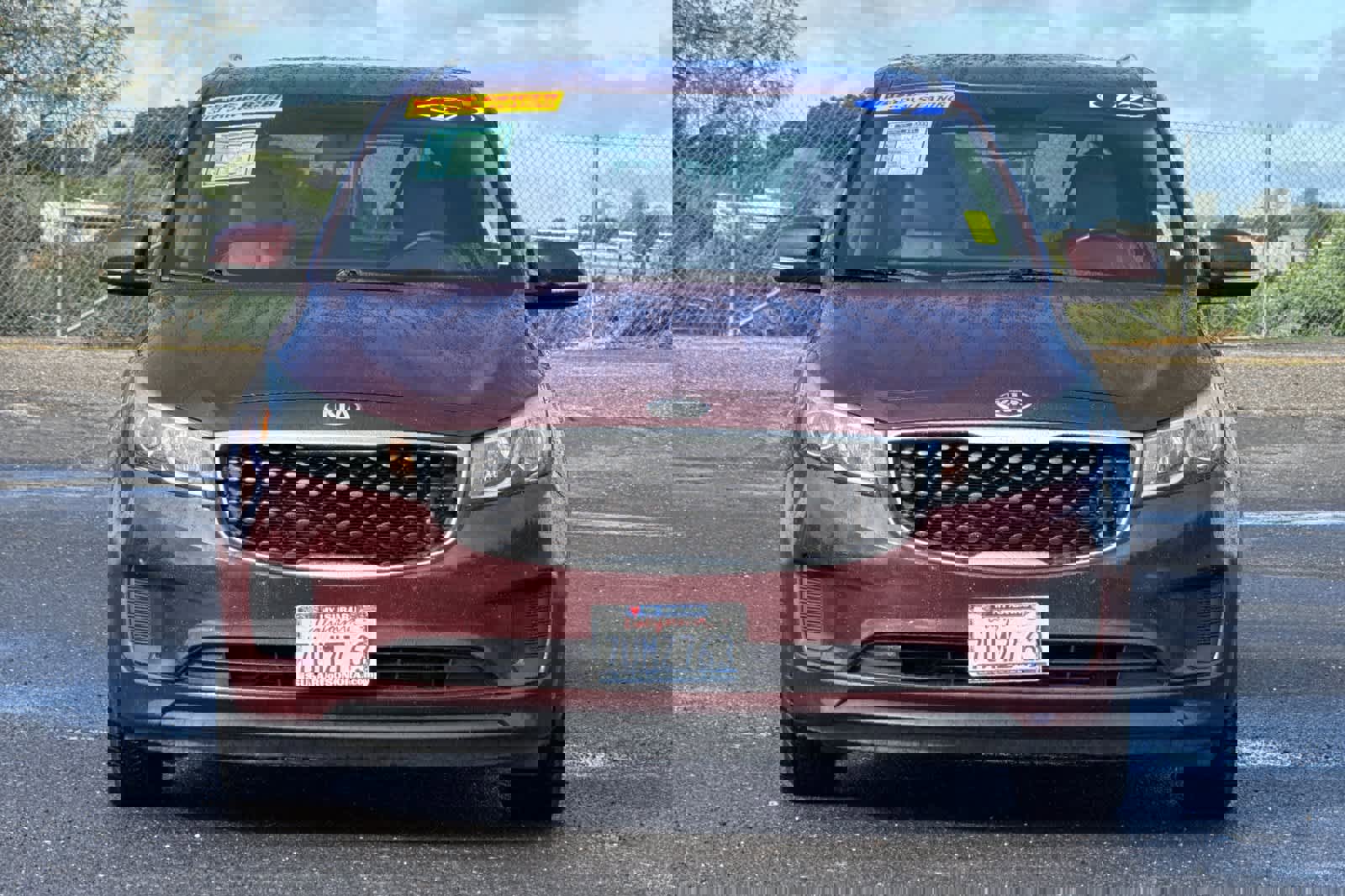 Used 2017 Kia Sedona LX w/ LX Essentials Premium Package image 8