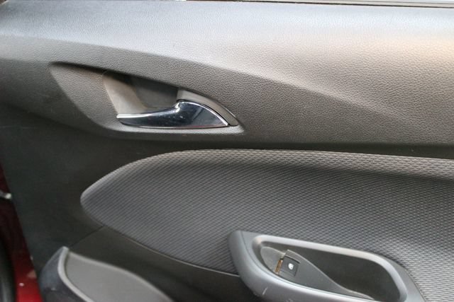Used 2016 Chevrolet Cruze LT FWD image 12