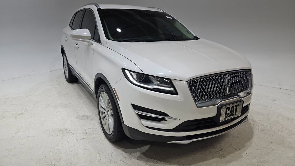 Used 2019 Lincoln MKC Premiere image 3