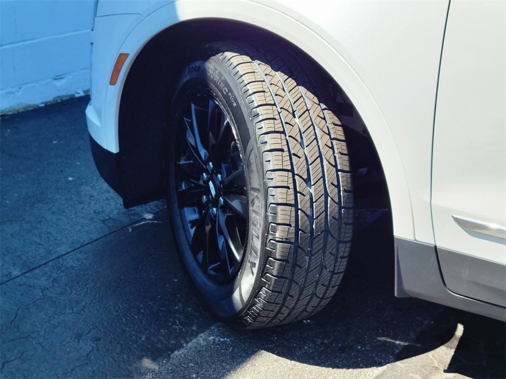 Certified 2023 Cadillac XT5 Premium Luxury image 32