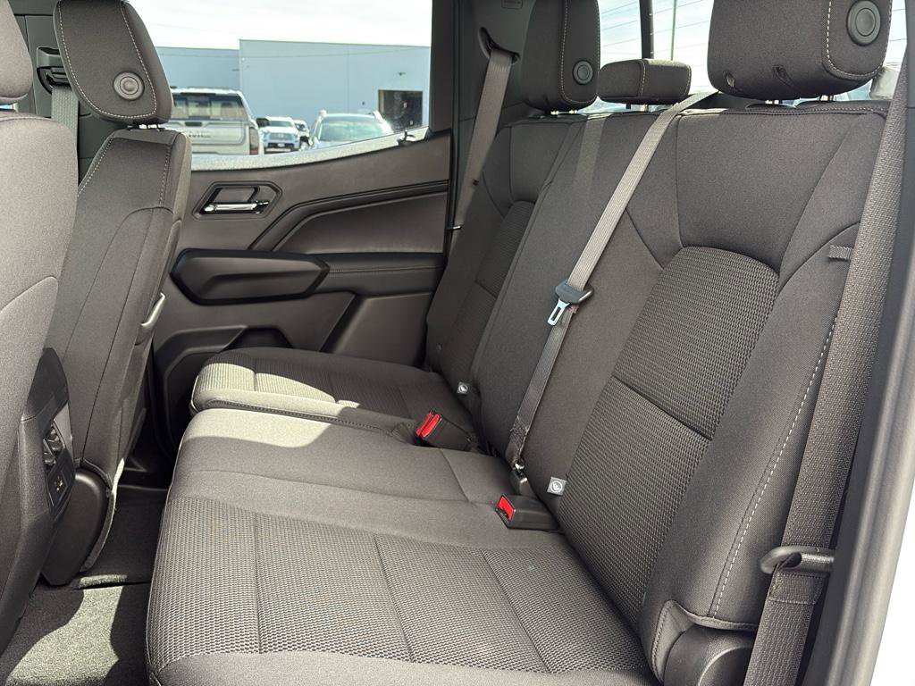 New 2025 GMC Canyon Elevation w/ Convenience Package image 31