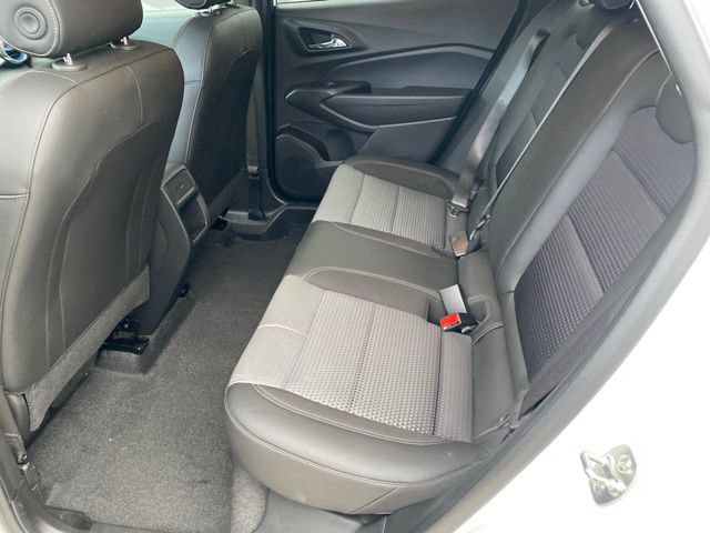 Used 2025 Chevrolet Trax LT FWD image 22