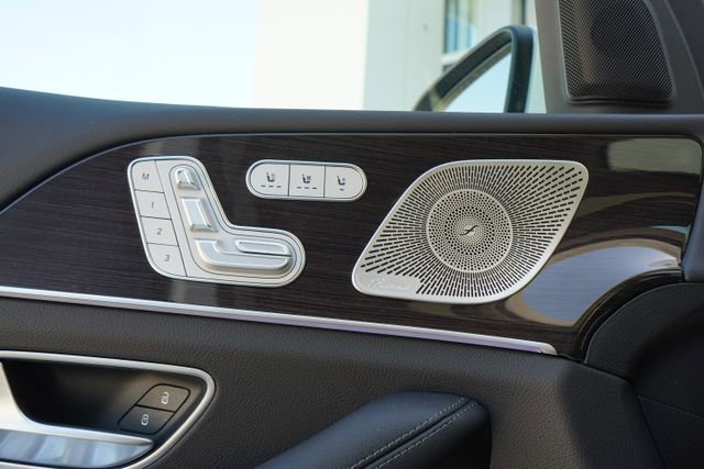 New 2026 Mercedes-Benz GLS 450 4MATIC image 17