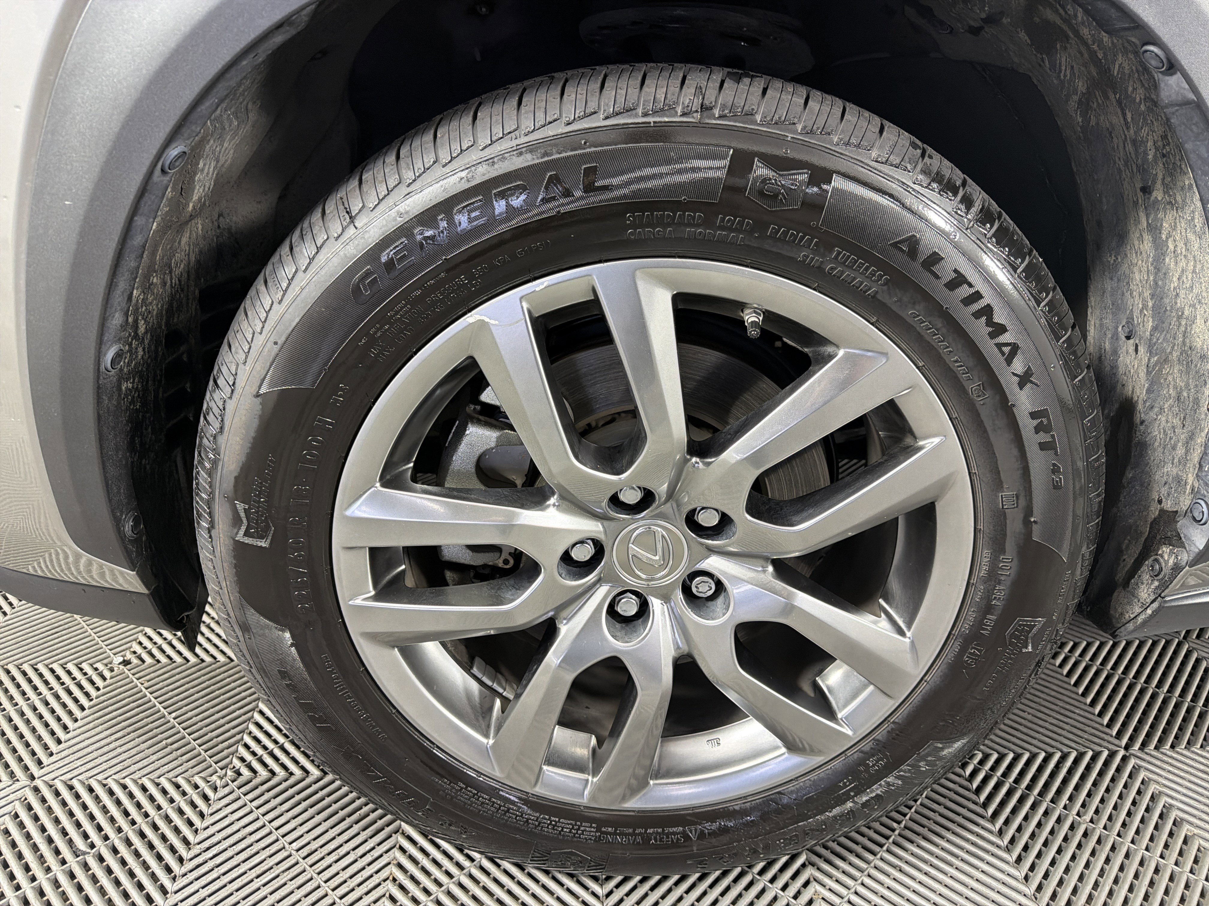 Used 2015 Lexus NX 200t AWD w/ Premium Package image 6