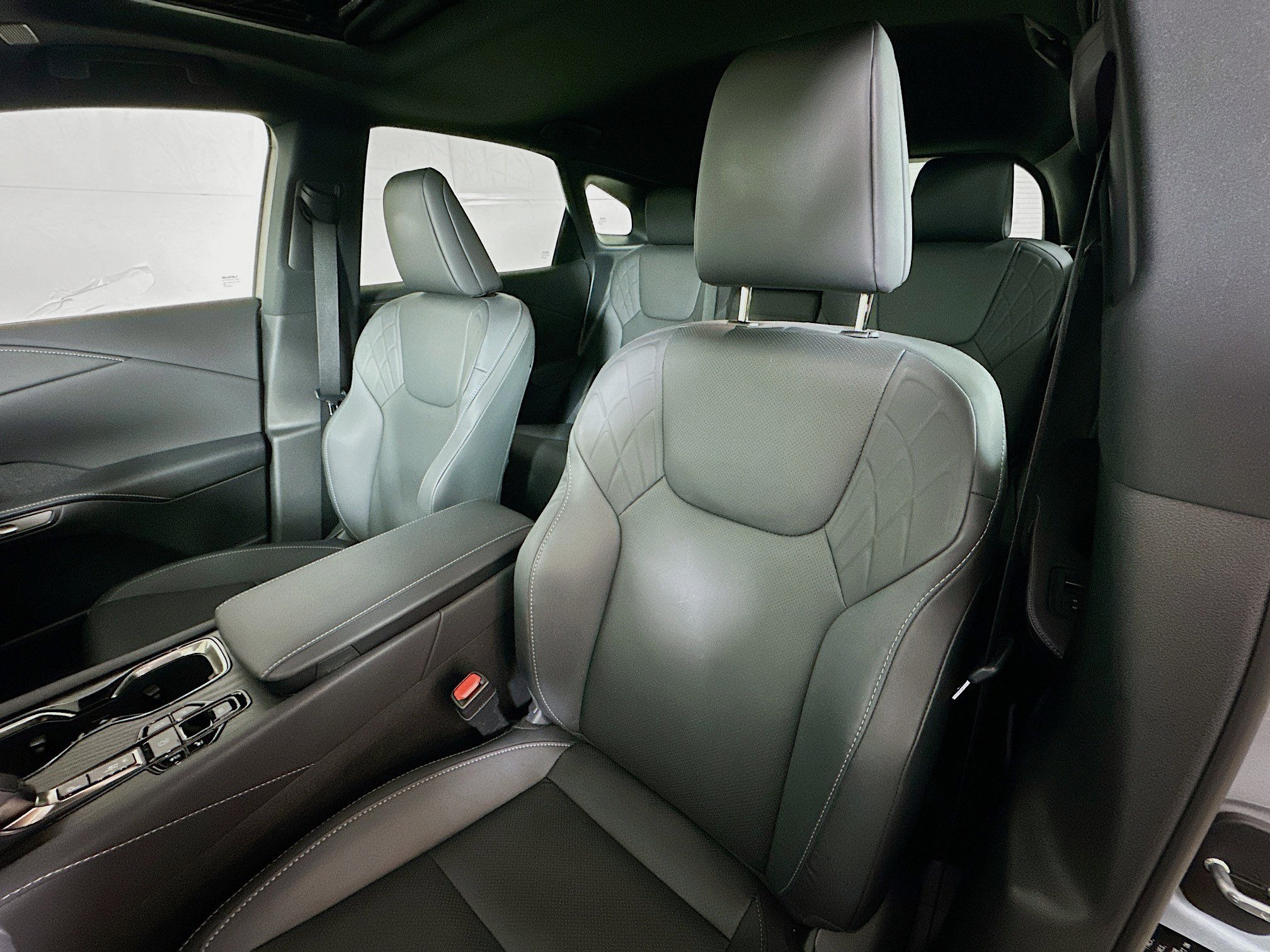 Used 2025 Lexus RX 350 F Sport w/ Convenience Package image 19