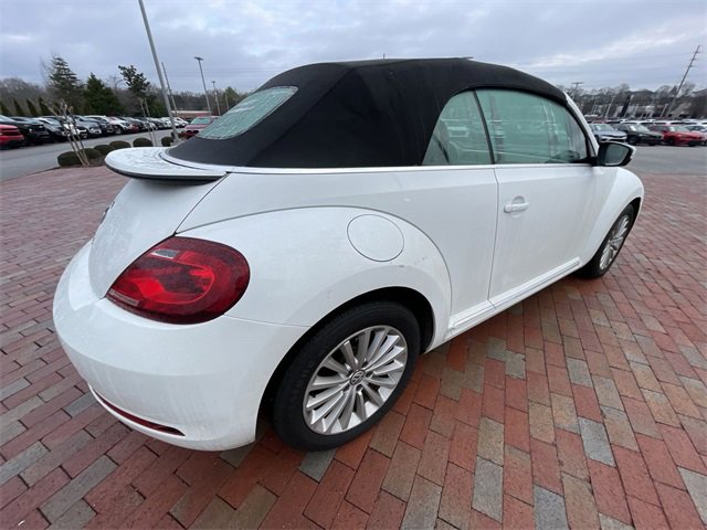 Used 2019 Volkswagen Beetle 2.0T SE image 17
