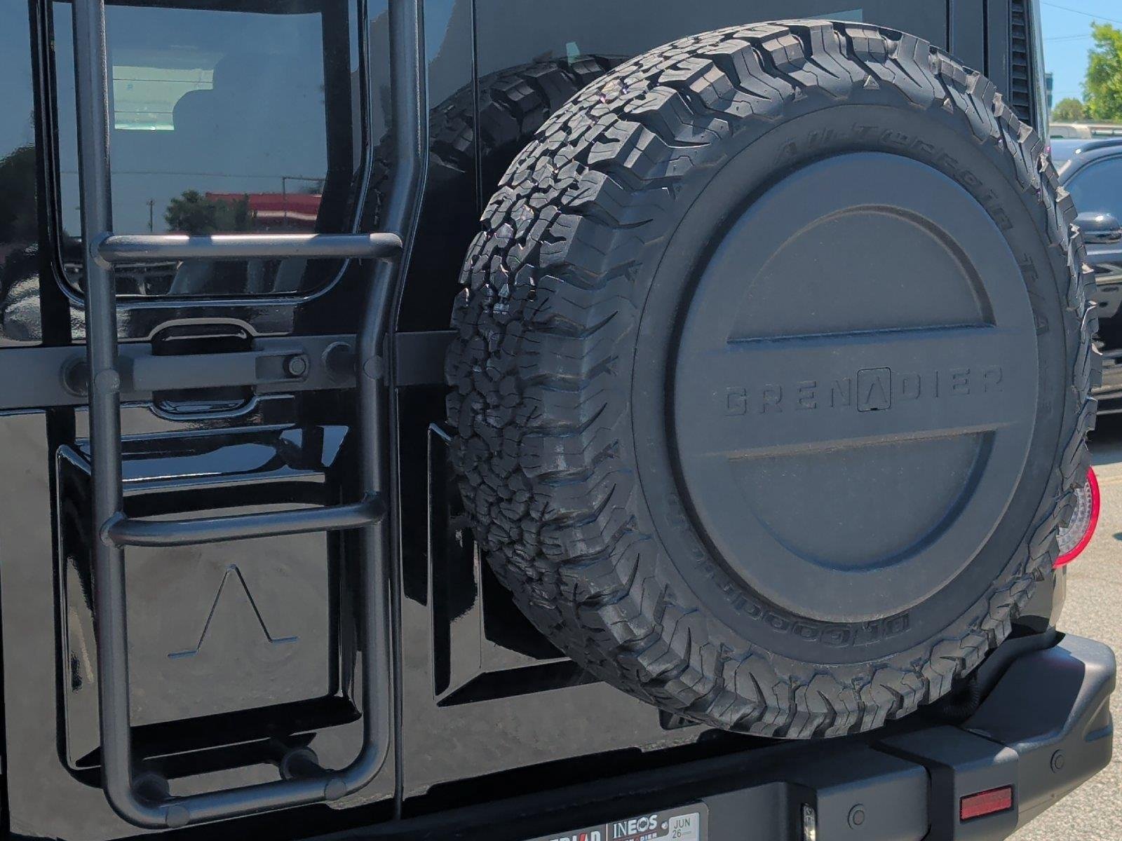 New 2025 INEOS Grenadier Station Wagon AWD/4WD image 37