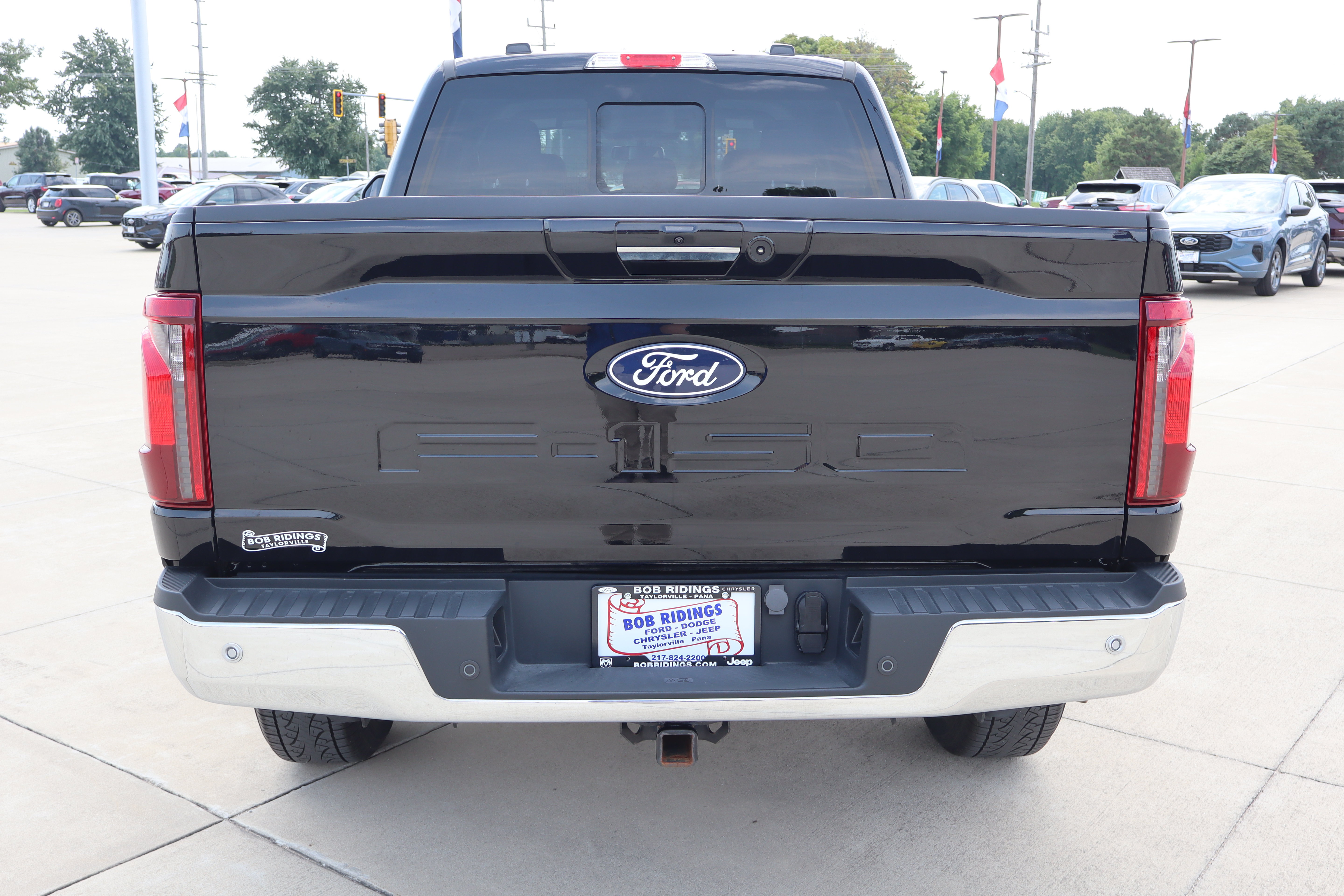 Used 2024 Ford F150 XLT w/ Equipment Group 302A MID AWD/4WD image 6
