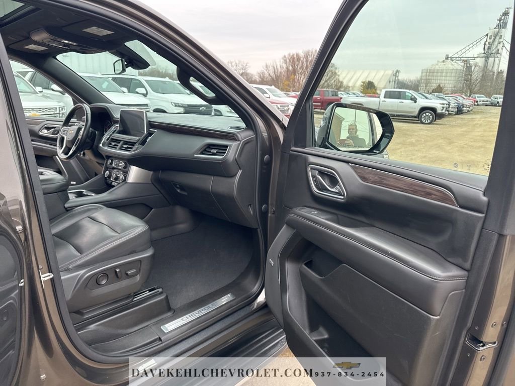 Certified 2021 Chevrolet Suburban LT w/ Luxury Package image 27