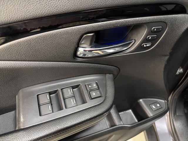 Used 2017 Honda Pilot Touring image 18