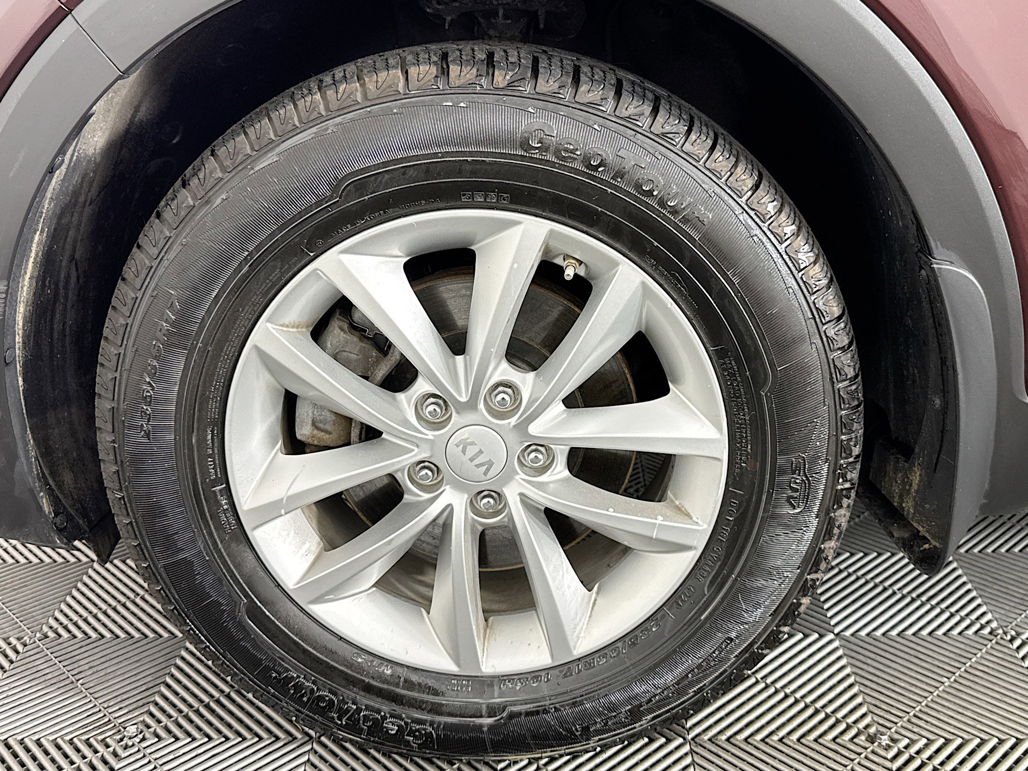 Used 2017 Kia Sorento LX w/ LX Convenience Package AWD/4WD image 37