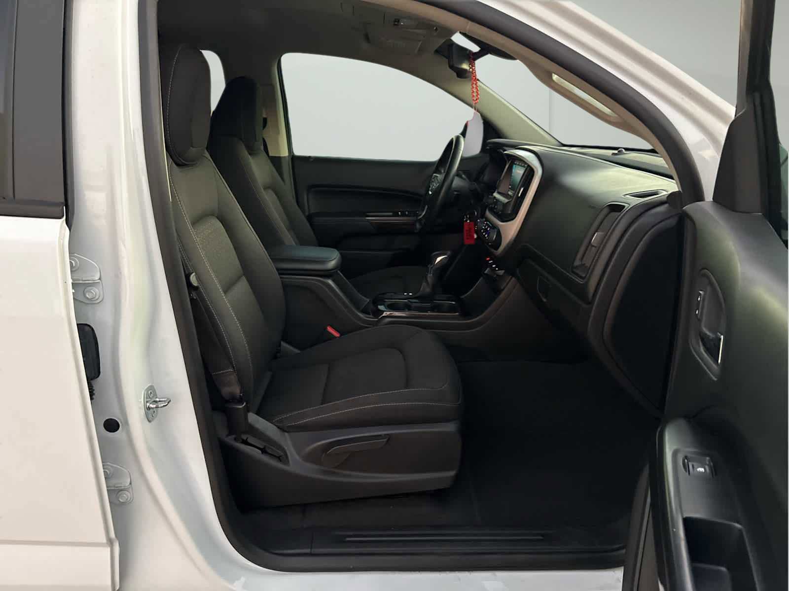 Used 2022 GMC Canyon Elevation w/ Trailering Package image 16