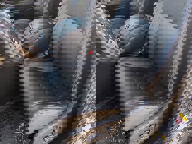 Used 2019 Toyota Highlander XLE image 16