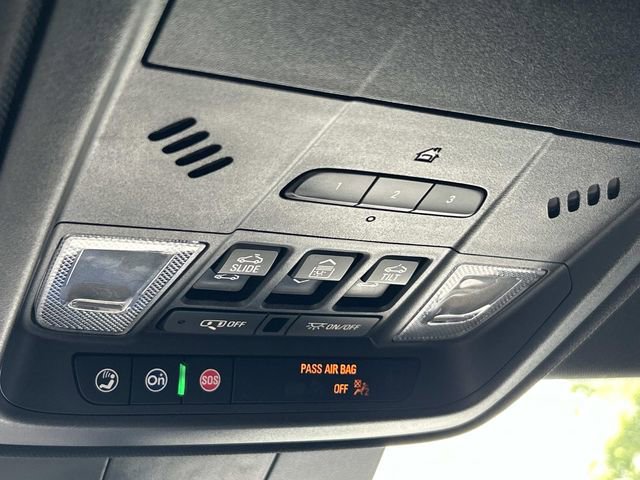 Used 2024 Cadillac XT4 Luxury w/ Cold Weather Package FWD image 25