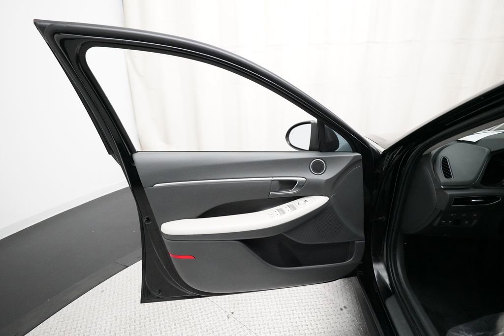 Used 2023 Hyundai Sonata Blue image 27