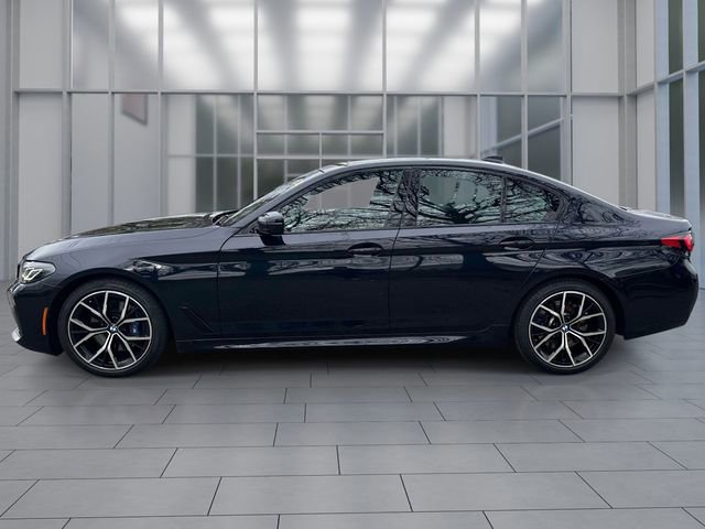Used 2022 BMW 530i xDrive w/ M Sport Package AWD/4WD image 7