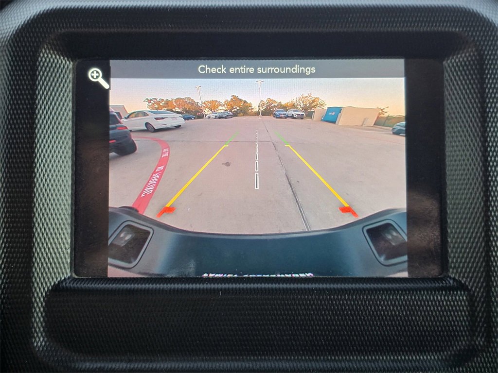 Used 2021 Jeep Gladiator Sport image 14