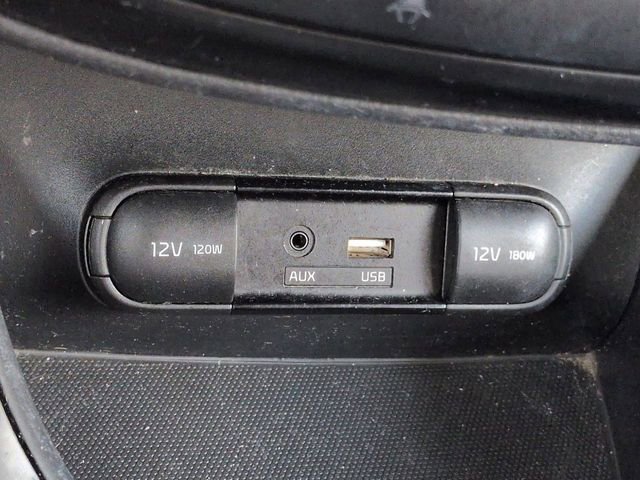 Used 2017 Kia Soul FWD image 20