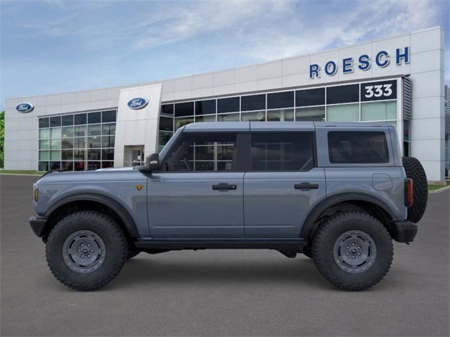 New 2025 Ford Bronco Badlands image 3