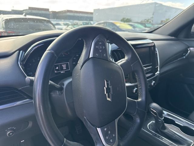 Used 2023 Chevrolet Traverse LT image 10