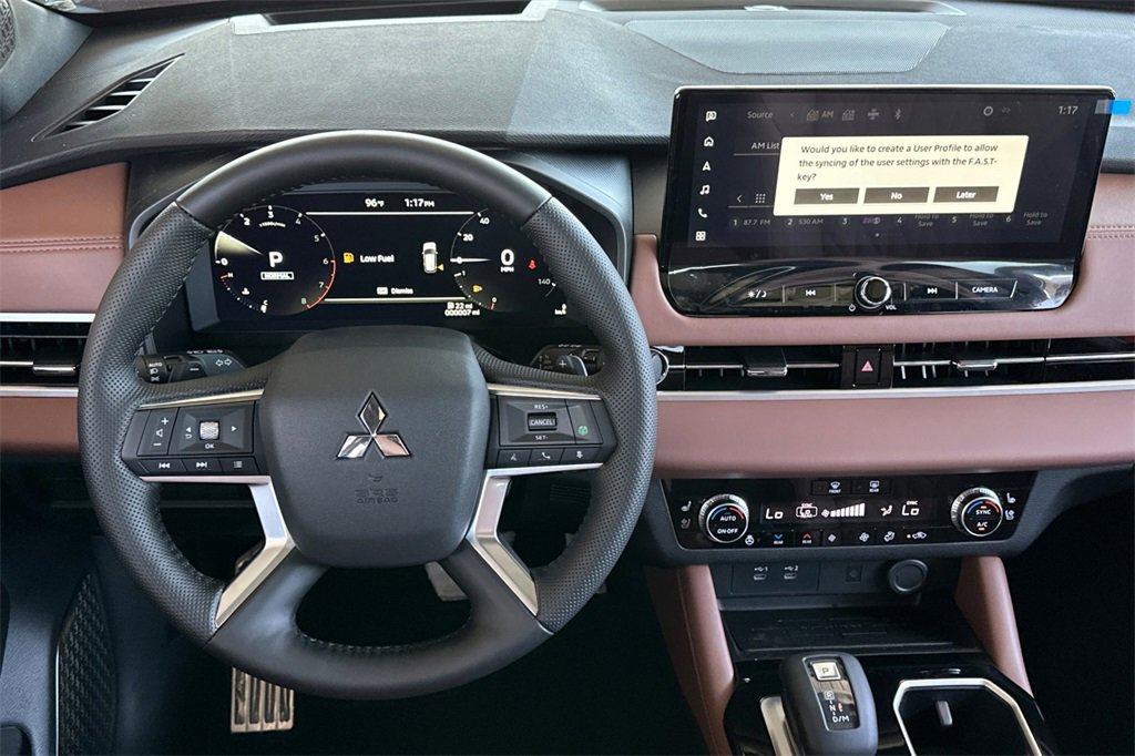 New 2025 Mitsubishi Outlander SEL image 15