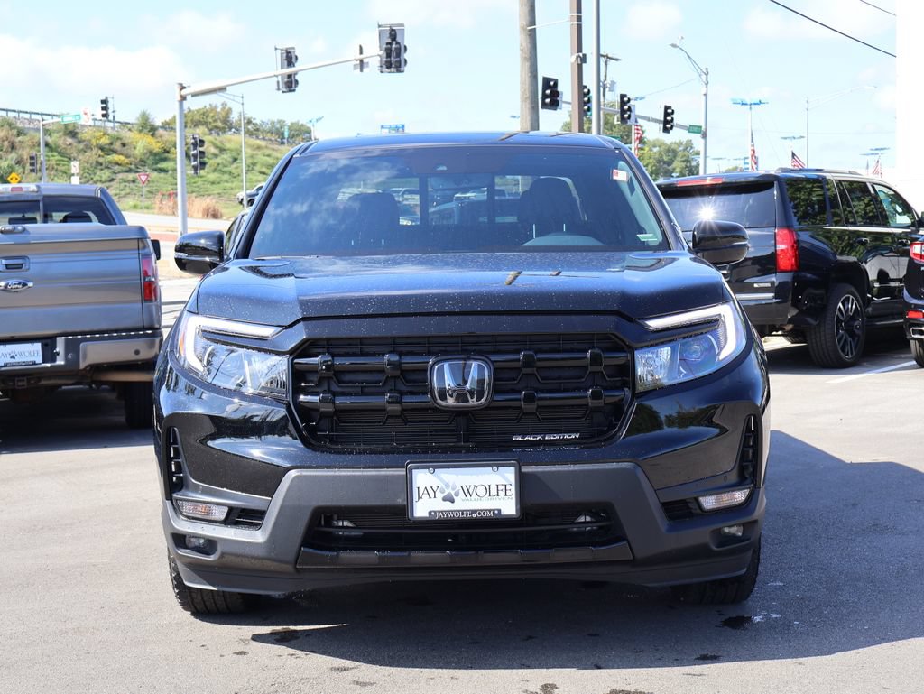 Certified 2025 Honda Ridgeline Black Edition image 2