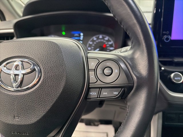 Certified 2023 Toyota Corolla Cross LE image 21