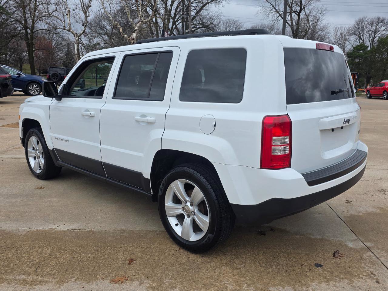Used 2014 Jeep Patriot Latitude image 13