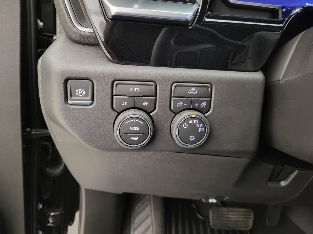 New 2026 Chevrolet Silverado 1500 LT image 31