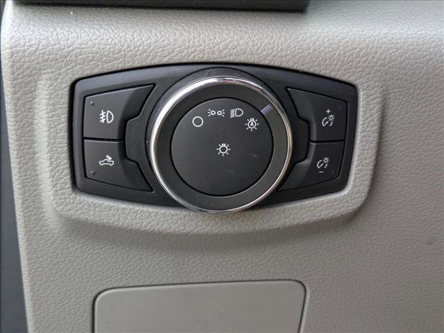 Used 2017 Ford F150 XLT image 12