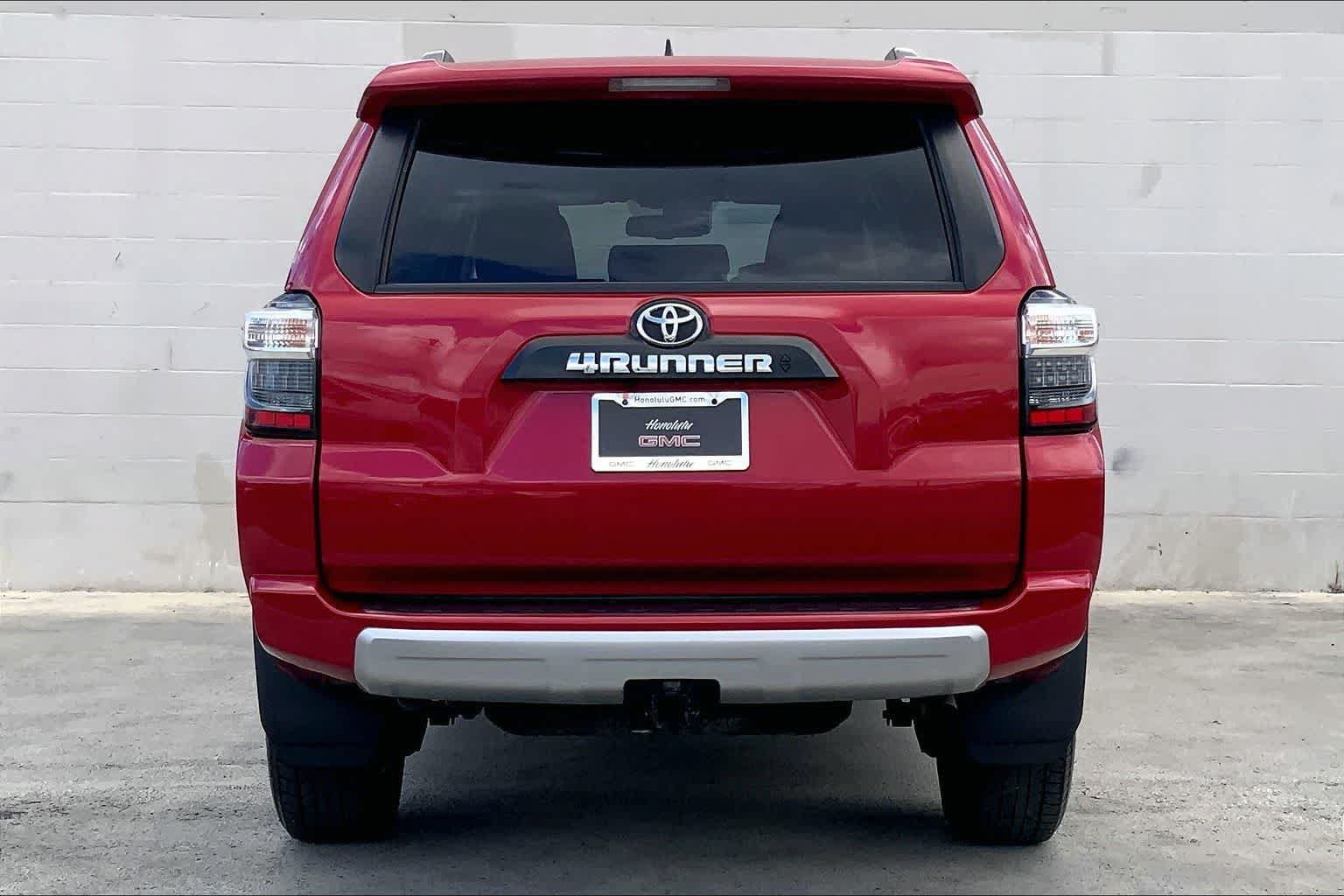Used 2024 Toyota 4Runner TRD Off-Road AWD/4WD image 5