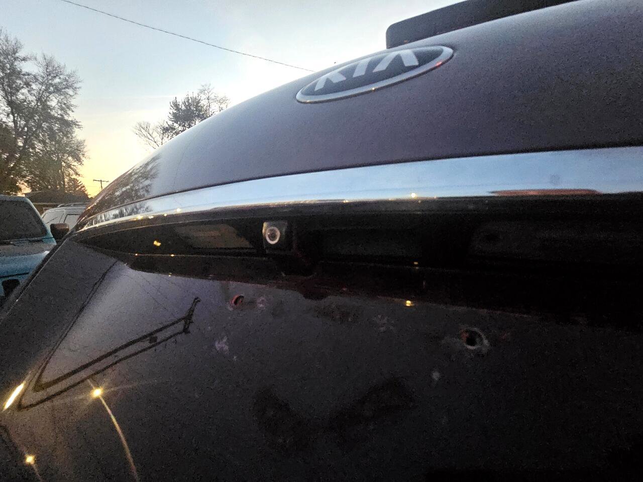 Used 2015 Kia Sedona LX w/ LX Convenience Package image 31