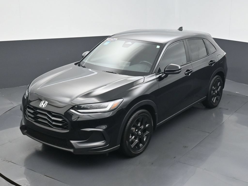 Used 2025 Honda HR-V Sport image 9