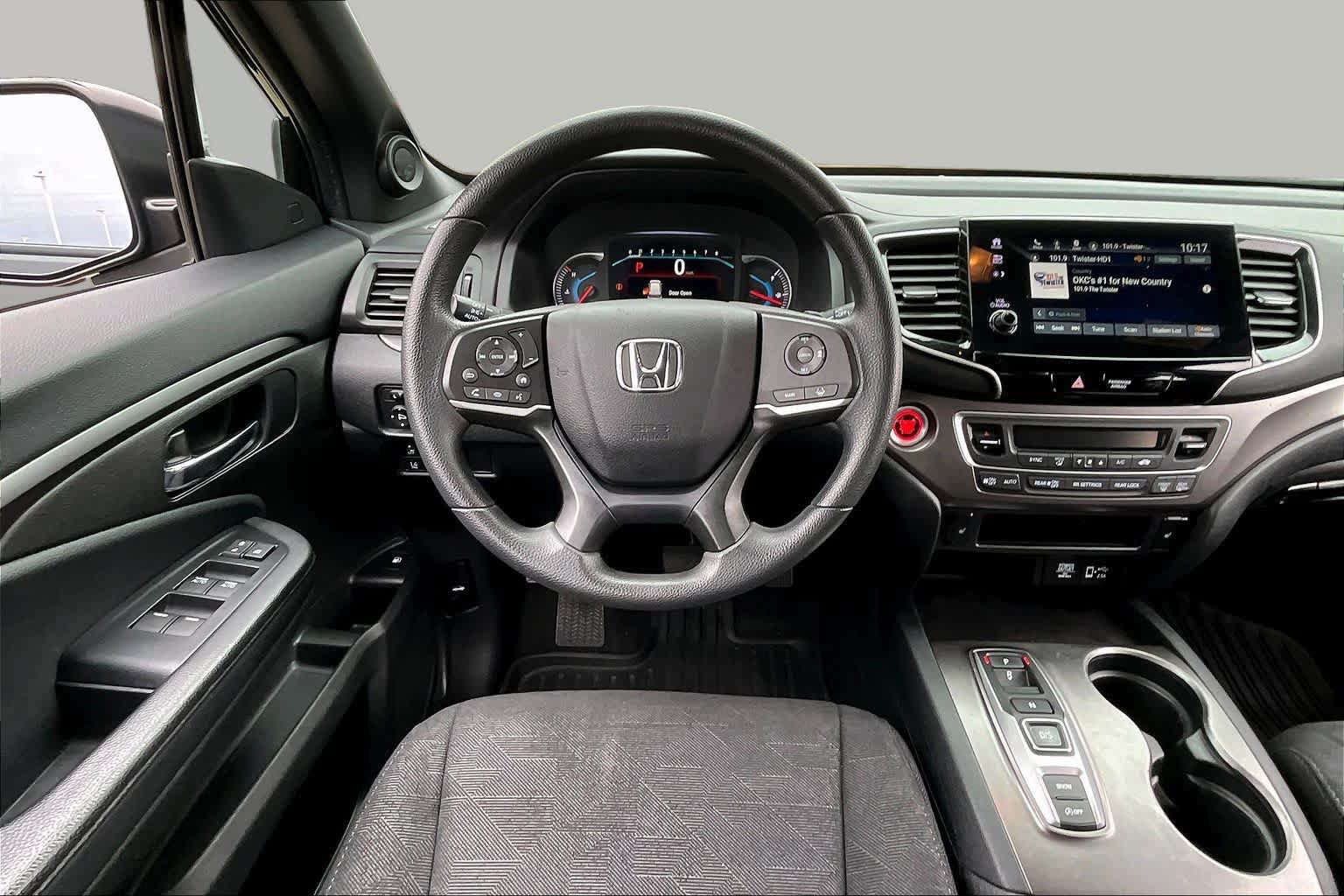 Used 2022 Honda Pilot Sport image 6