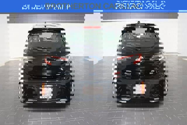 Used 2021 Toyota Corolla XSE image 4