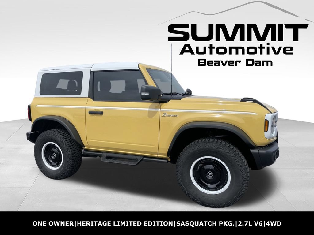 Used 2024 Ford Bronco Heritage Edition AWD/4WD image 1