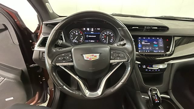 Used 2022 Cadillac XT6 Premium Luxury w/ Technology Package AWD/4WD image 14
