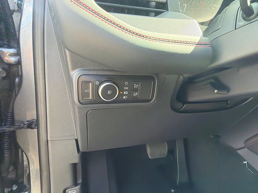 New 2027 Ford Explorer ST-Line w/ Premium Package AWD/4WD image 25