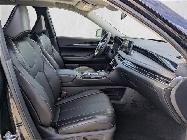 Certified 2025 INFINITI QX60 Pure w/ Cargo Package image 22