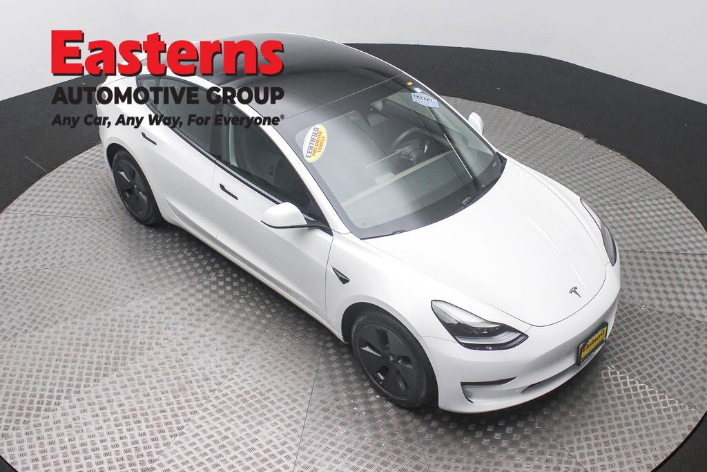 Used 2023 Tesla Model 3 Standard Range RWD image 3