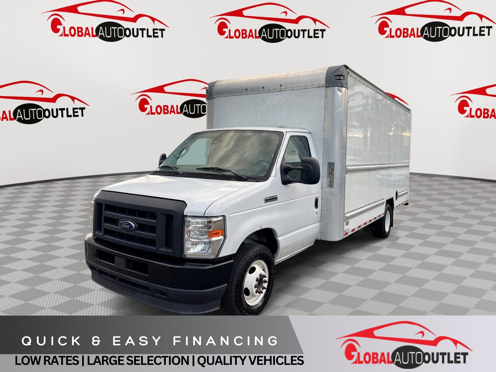 Used 2021 Ford E-350 and Econoline 350 Super Duty RWD image 1