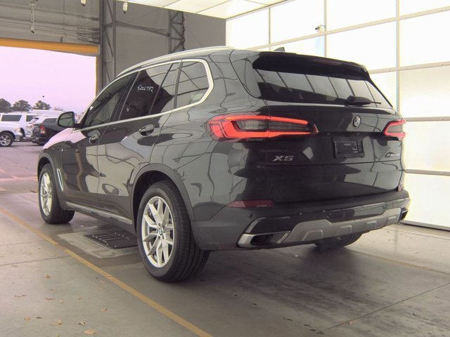 Used 2019 BMW X5 xDrive40i w/ Premium Package 2 image 4
