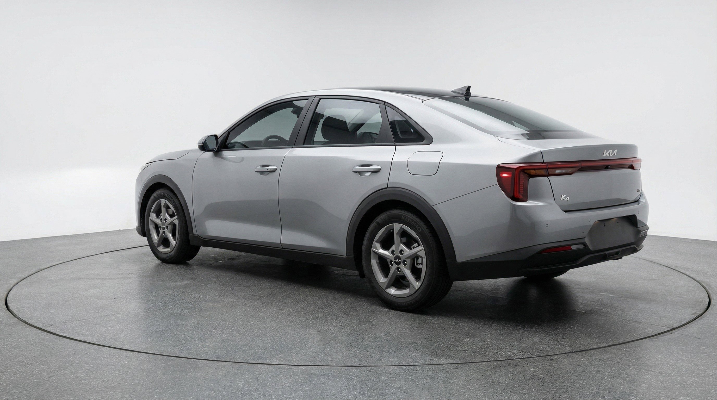 Used 2025 Kia K4 LXS image 6