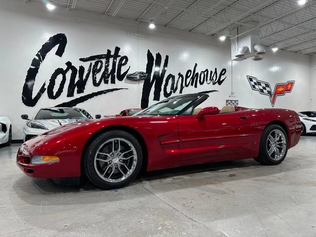 Used 2004 Chevrolet Corvette Convertible w/ Preferred Equipment Group RWD image 2